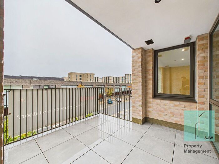 1 Bedroom Flat To Rent In Eddington Avenue, Cambridge, CB3