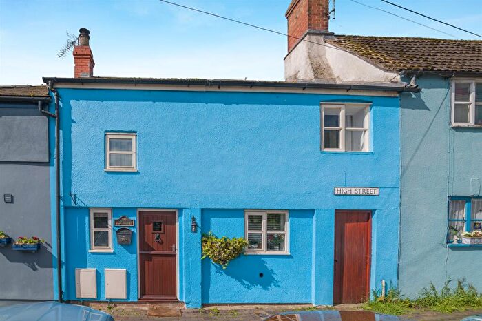 2 Bedroom Terraced House For Sale In The Village, Westbury-on-severn, GL14