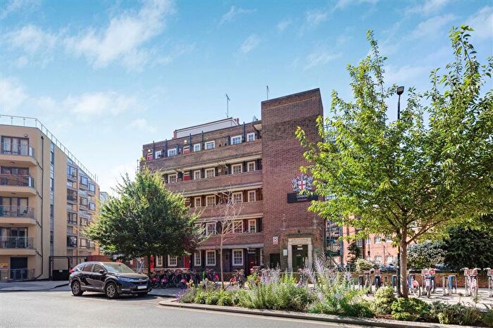 1 Bedroom Flat To Rent In Webber Street, Southwark, SE1