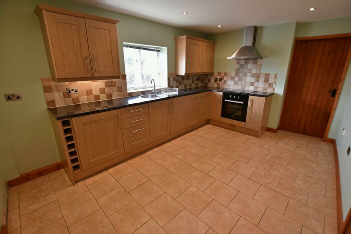 2 Bedroom Barn Conversion To Rent In Talwrn Road, Coedpoeth, LL11