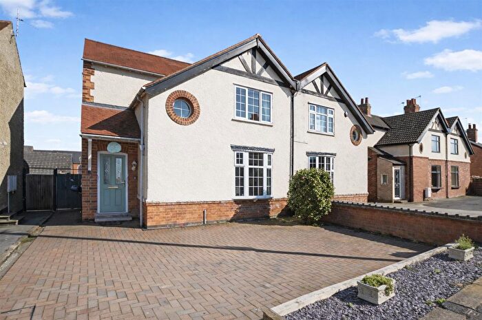 3 Bedroom Semi-Detached House For Sale In Station Road, West Hallam, DE7