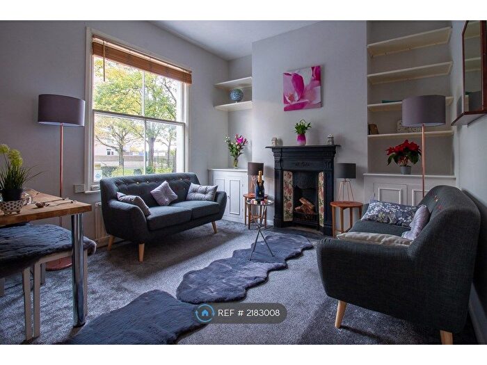 3 Bedroom Terraced House To Rent In Hurst Street, London, SE24