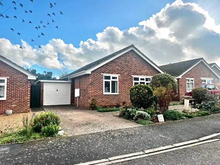 2 Bedroom Detached Bungalow For Sale In Fawley, Southampton, Hampshire, SO45
