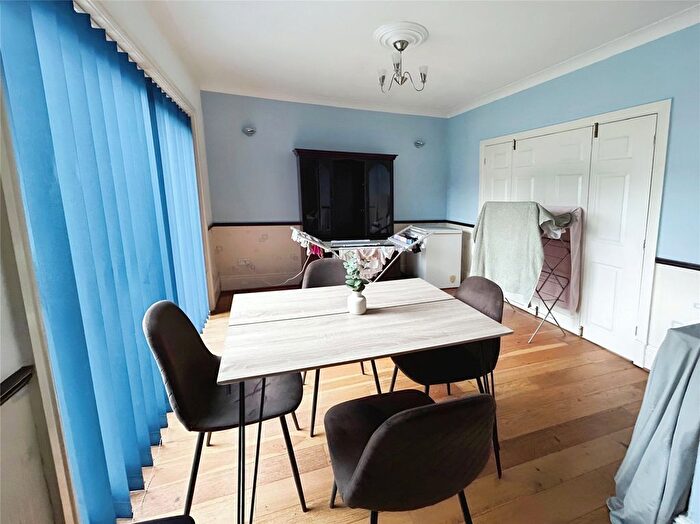3 Bedroom Terraced House For Sale In Palmerston Road, Earlsdon, Coventry, CV5
