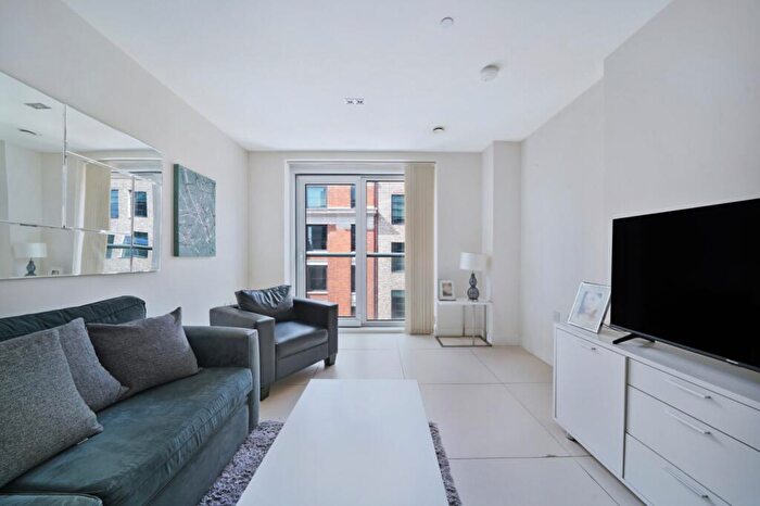 1 Bedroom Flat To Rent In City Road, Liverpool Street, EC1Y