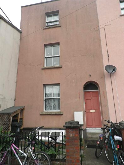 4 Bedroom Terraced House To Rent In Sydney Row, Bristol, BS1