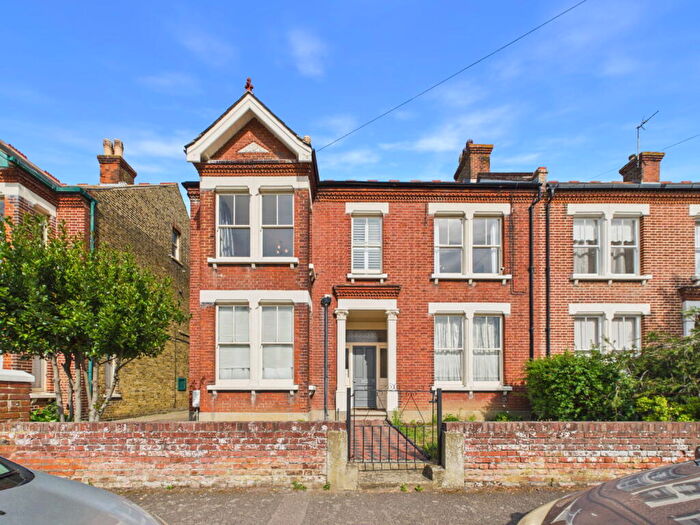 3 Bedroom Flat For Sale In Downs Park, Herne Bay, CT6