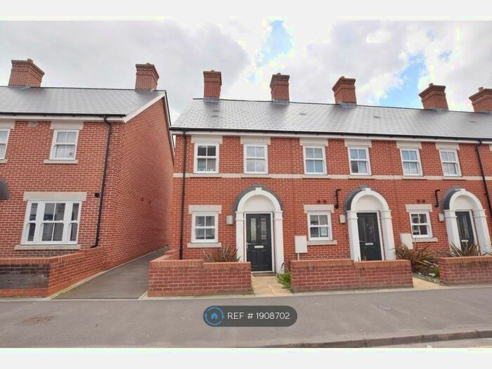 2 Bedroom End Of Terrace House To Rent In Infantry Terrace, Colchester, CO1