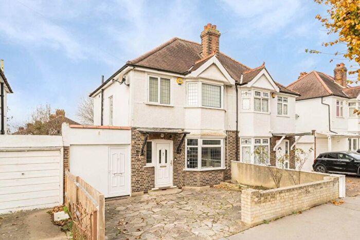 3 Bedroom Semi Detached House For Sale In Springfield Road, Thornton Heath, CR7