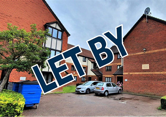 2 Bedroom Flat To Rent In Falcon Way, Colindale, NW9