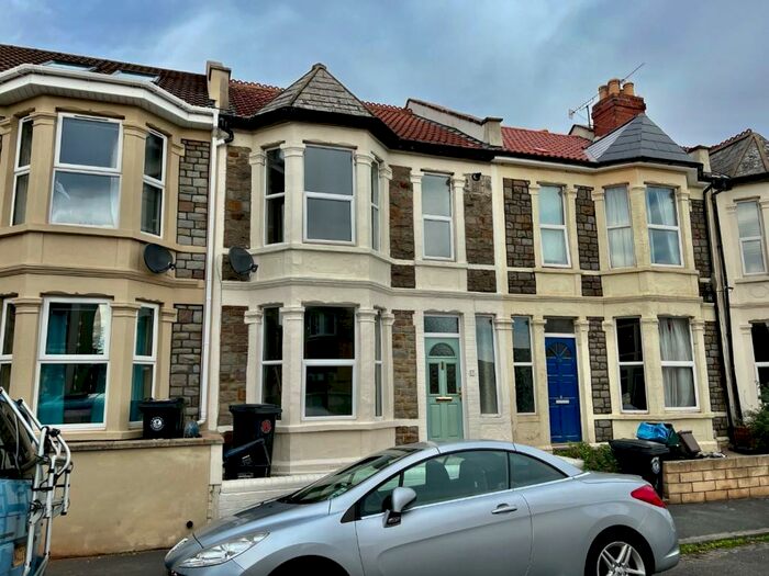 2 Bedroom Terraced House To Rent In Bourneville Road, Bristol, BS5