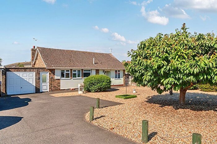 3 Bedroom Detached Bungalow For Sale In Sea Lane, Pagham, Bognor Regis, PO21