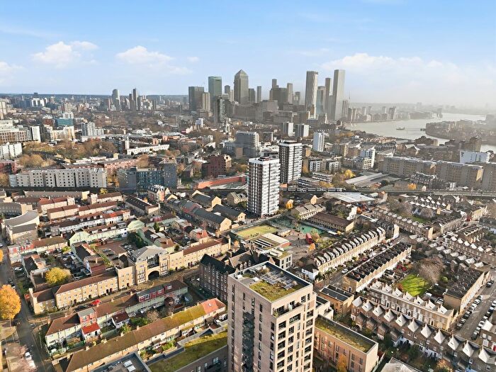 1 Bedroom Flat For Sale In Vespucci Court, Aston Street, London, E14