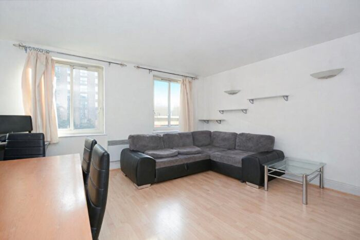 1 Bedroom Flat To Rent In Cornell Building, Coke Street, E1