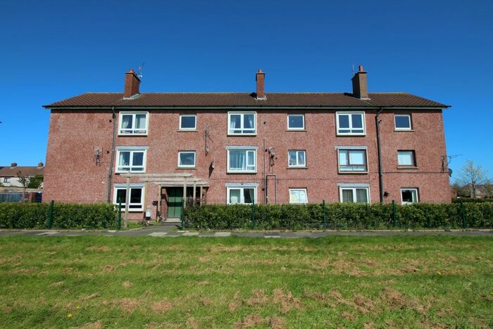 2 Bedroom Flat To Rent In Sunnylands Grove, Carrickfergus, County Antrim, BT38