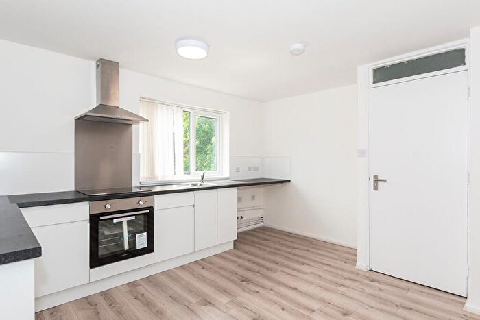 2 Bedroom Apartment To Rent In Kearsley Close, Liverpool, L4