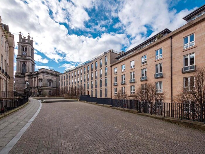 2 Bedroom Flat To Rent In Fettes Row, Edinburgh, EH3