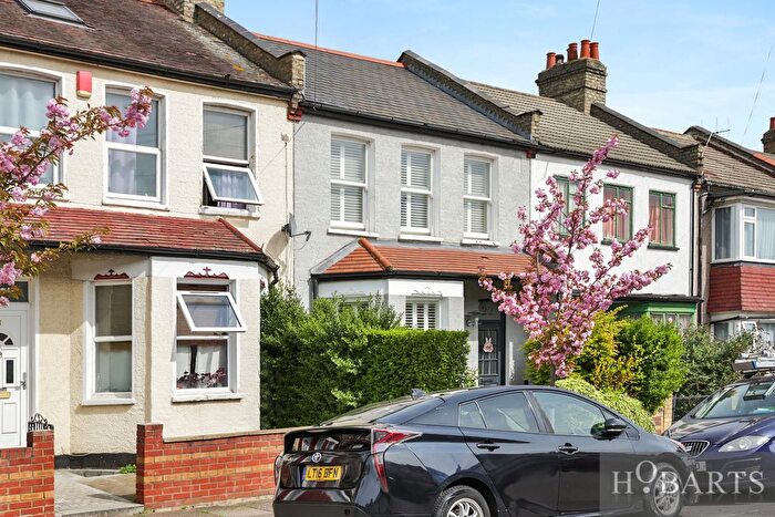 3 Bedroom Terraced House For Sale In Saxon Road, London, N22
