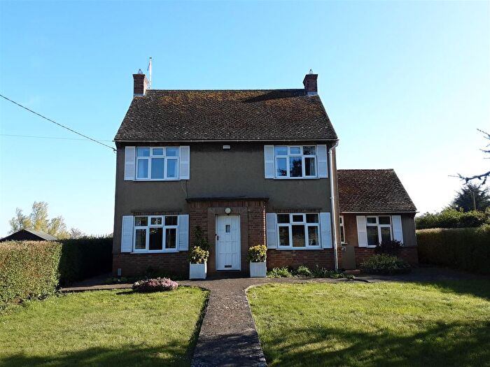 2 Bedroom Detached House To Rent In Church Street, Nassington, PE8