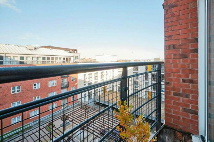 2 Bedroom Apartment To Rent In Scotland Street, Birmingham, B1
