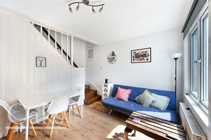 2 Bedroom Terraced House For Sale In Northborough Road, Norbury, SW16