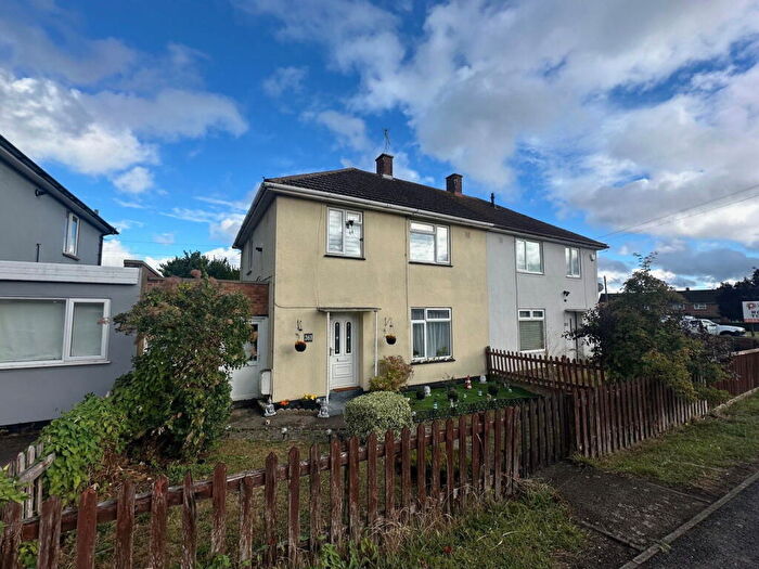 3 Bedroom Semi-Detached House For Sale In Willow Brook Road, Corby, Northamptonshire, NN17