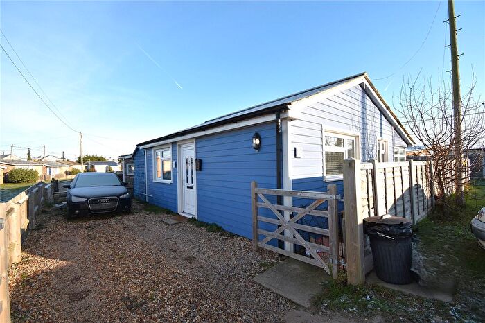 2 Bedroom Bungalow For Sale In Norman Way, Point Clear Bay, Clacton-On-Sea, Essex, CO16