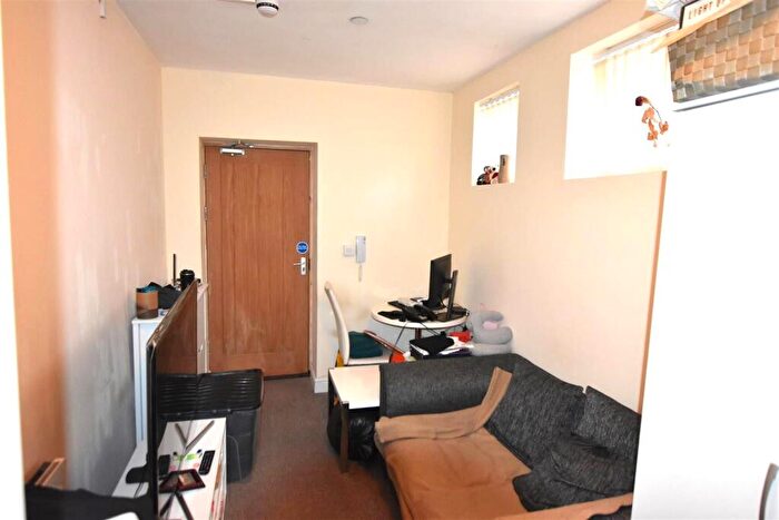 Studio To Rent In Charles Street, Leicester, LE1