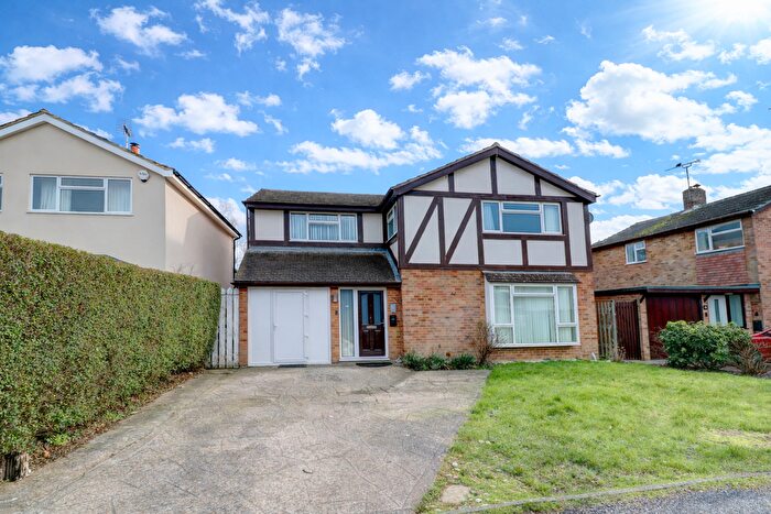 5 Bedroom Detached House To Rent In Brands Hill Avenue, High Wycombe, Buckinghamshire, HP13