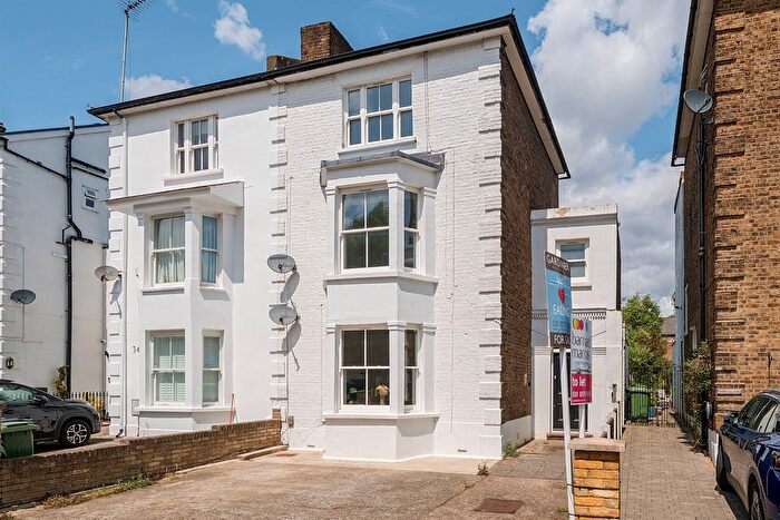 4 Bedroom Detached House For Sale In Denmark Road, London, W13