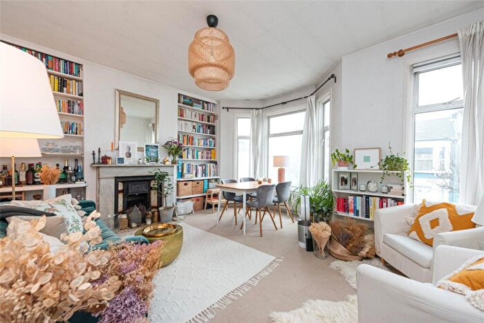 2 Bedroom Apartment To Rent In Burrows Road, Kensal Rise, NW10