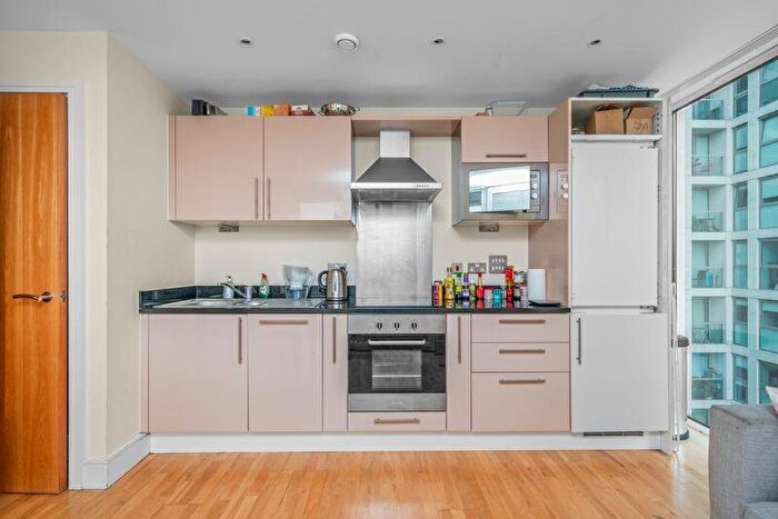 1 Bedroom Flat To Rent In Denison House, Lanterns Way, London, E14