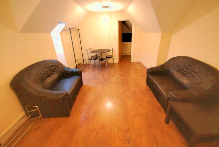 2 Bedroom Flat To Rent In Ealing Road, Wembley, Middlesex, HA0