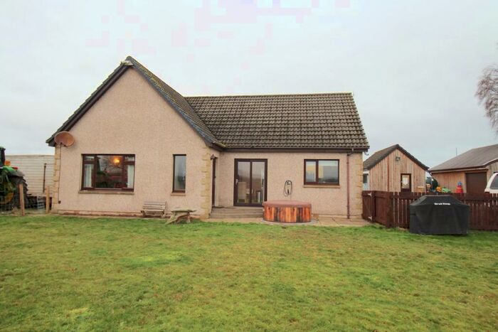 2 Bedroom Detached Bungalow For Sale In Elgin, IV30