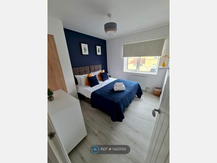 3 Bedroom End Of Terrace House To Rent In Foyle Avenue, Chaddesden, Derby, DE21