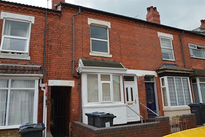 2 Bedroom Detached House To Rent In Westminster Road, Selly Oak, Birmingham, West Midlands, B29