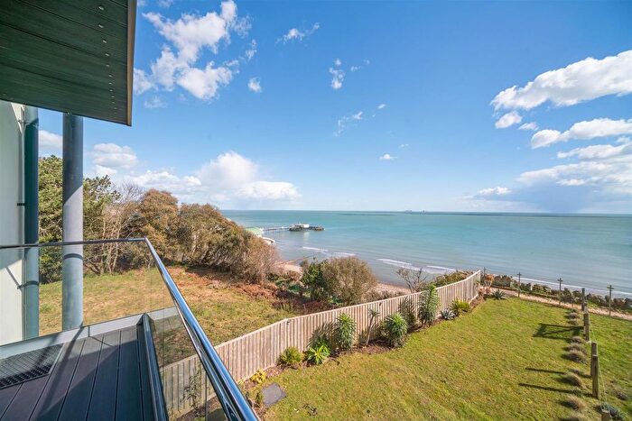 2 Bedroom Flat For Sale In Sandown, Isle Of Wight, PO36