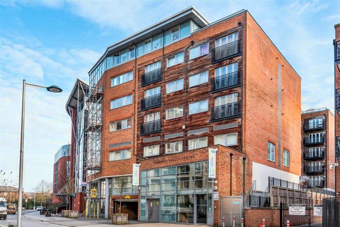 1 Bedroom Flat To Rent In Skerne Road, Kingston Upon Thames, KT2