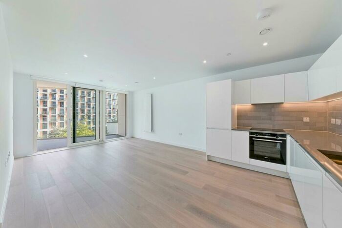 2 Bedroom Apartment For Sale In Carrick House, Royal Wharf, London, E16