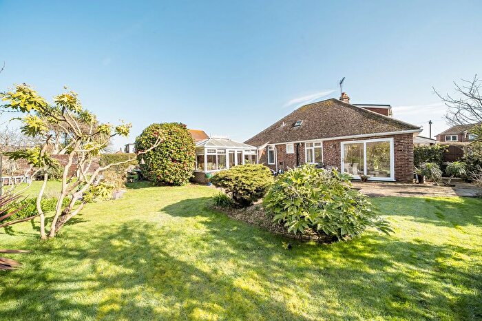 4 Bedroom Detached Bungalow For Sale In Ursula Avenue, Selsey, PO20