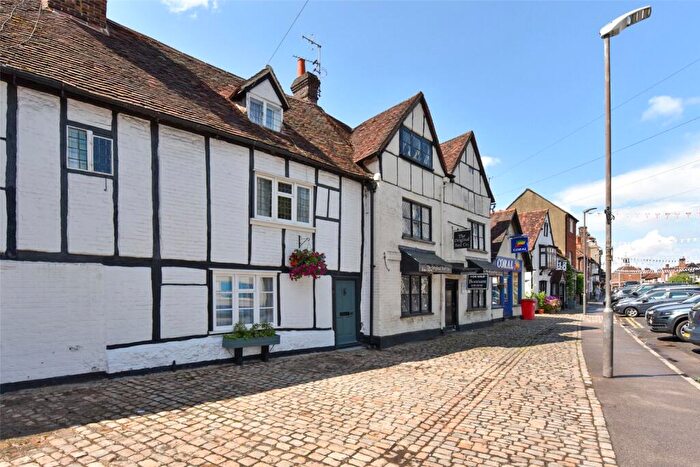3 Bedroom Terraced House To Rent In The Broadway, Amersham, Buckinghamshire, HP7