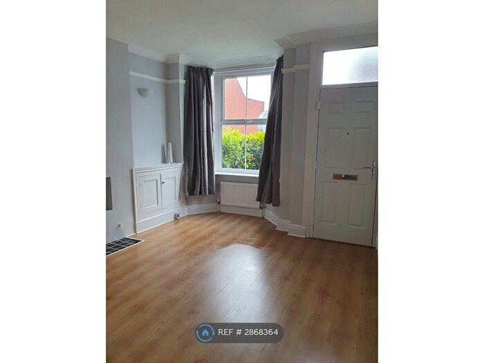 2 Bedroom Terraced House To Rent In Haddenham Road, Leicester, LE3