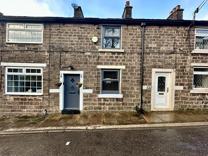 2 Bedroom Terraced House To Rent In Town Lane, Charlesworth, SK13