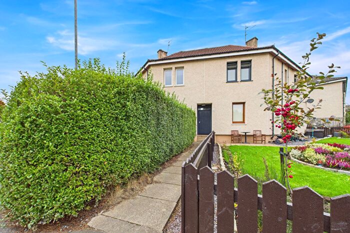 2 Bedroom Flat To Rent In /, Gallowhill Road, Paisley, PA3