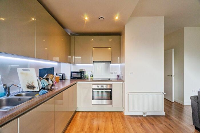 2 Bedroom Apartment For Sale In Mast Street, Barking, IG11