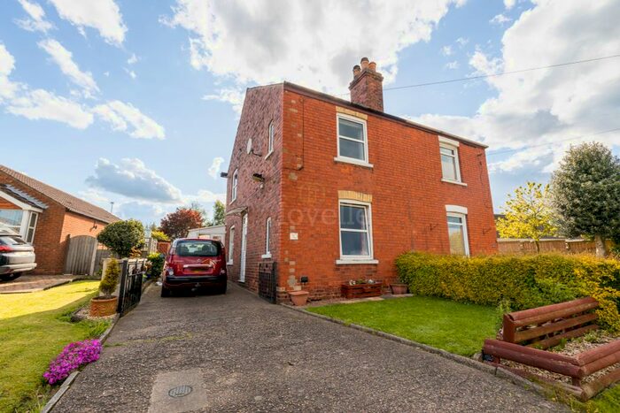 2 Bedroom Semi-Detached House For Sale In Paddock Lane, Blyton, DN21