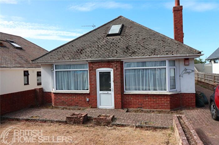 5 Bedroom Bungalow For Sale In Napier Road, Poole, Dorset, BH15