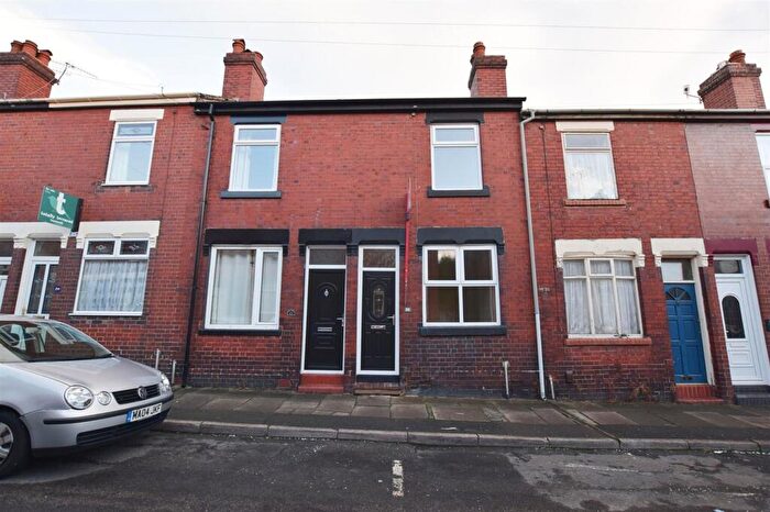 3 Bedroom Terraced House To Rent In Clare Street, Stoke-On-Trent, ST4