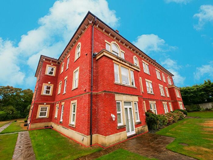 2 Bedroom Apartment For Sale In Westcliffe Road, Birkdale, Southport, Merseyside, PR8
