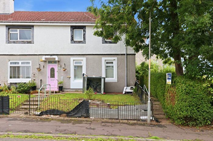 3 Bedroom Flat For Sale In Acredyke Road, Glasgow, G21
